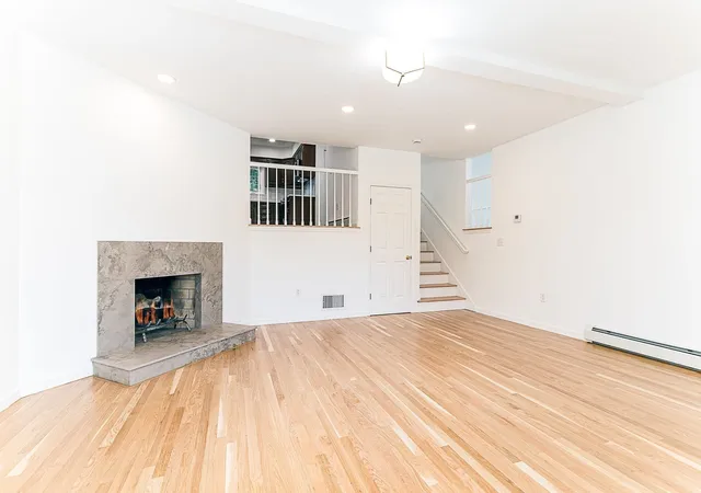 Photo 4 of Sale Pending at 29 Oak Knoll Dr #29, North Attleboro, MA 02760 | MLS# 73574834 | Listing updated on 2026-09-15