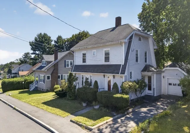 Photo 4 of Single family home for sale at 118 Carroll Ave, Brockton, MA 02301 | MLS# 73576183 | Listing updated on 2026-09-11