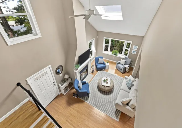 Photo 3 of Condo for sale at 28 Whaler Ln #28, Quincy, MA 02171 | MLS# 73573593 | Listing updated on 2026-09-10