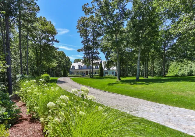 Photo 3 of Single family home for sale at 9 Hi River Rd, Marstons Mills, MA 02648 | MLS# 73575553 | Listing updated on 2026-09-14