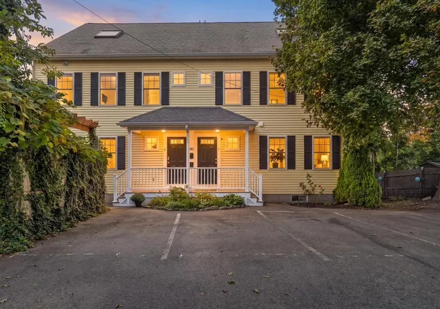 Photo 1 of Sale Pending at 142 Bridge St #2, Salem, MA 01970 | MLS# 73577866 | Listing updated on 2026-10-02