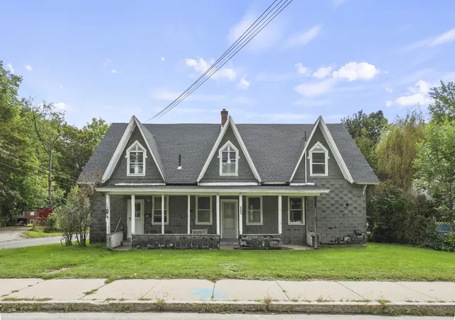 Photo 2 of Multi family home for sale at 340 342 Wahconah St, Pittsfield, MA 01201 | MLS# 73572558 | Listing updated on 2026-09-11