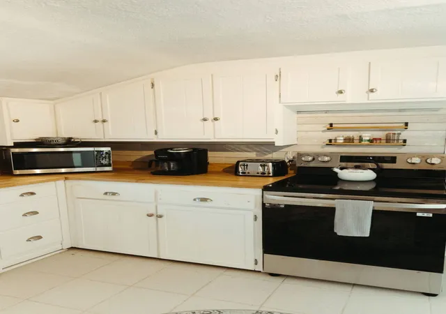 Photo 2 of Single family home for sale at 3 Locust St Ext, Onset, MA 02558 | MLS# 73589394 | Listing updated on 2026-10-15