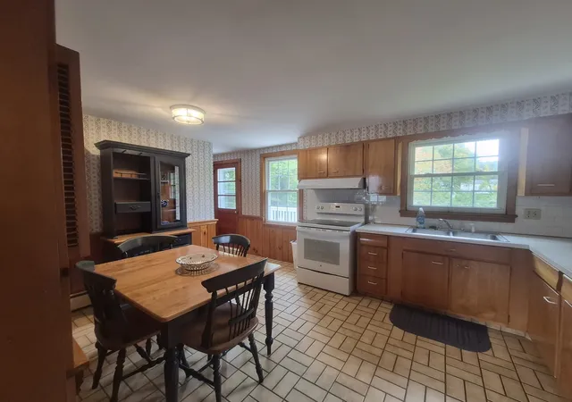 Photo 2 of Single family home for sale at 328 Lebanon Hl Rd, Southbridge, MA 01550 | MLS# 73585702 | Listing updated on 2026-10-25