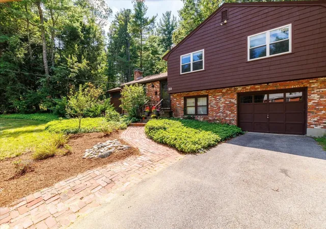 Photo 3 of Sale Pending at 22 Hillview Rd, North Reading, MA 01864 | MLS# 73577103 | Listing updated on 2026-09-29