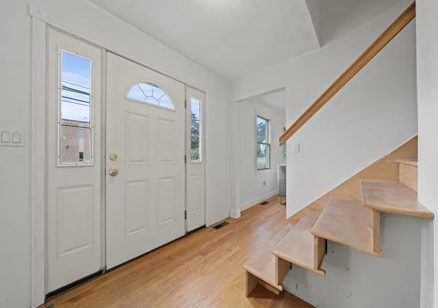Photo 3 of Single family home for sale at 119 Winn St, Woburn, MA 01801 | MLS# 73575381 | Listing updated on 2026-09-24