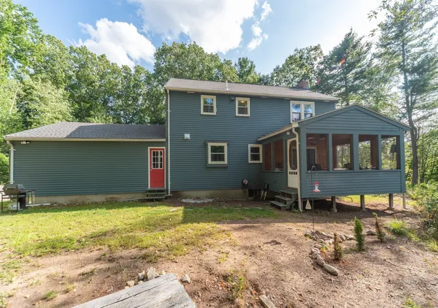 Photo 4 of Single family home for sale at 130 Island Rd, Millis, MA 02054 | MLS# 73576049 | Listing updated on 2026-09-16
