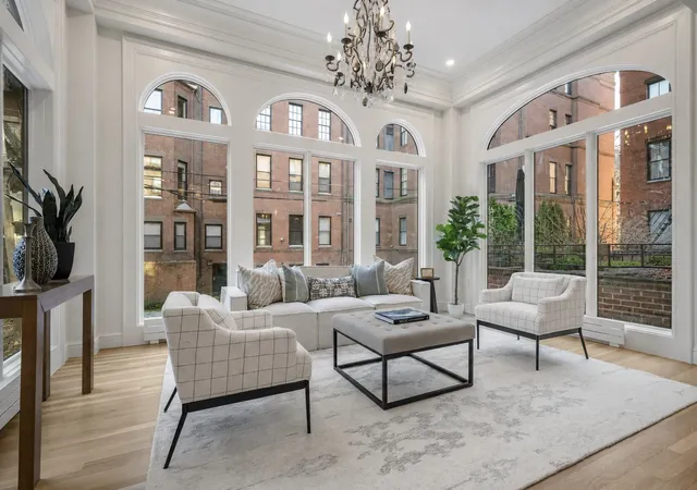 Photo 2 of Condo for sale at 190 A Marlborough St #A, Boston, MA 02116 | MLS# 73574137 | Listing updated on 2026-09-14