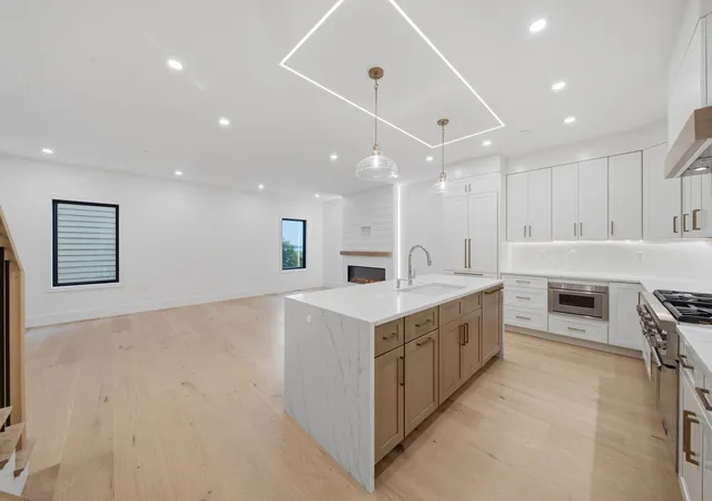 Photo 4 of Condo for sale at 421 East 6th St #TH3, South Boston, MA 02127 | MLS# 73576163 | Listing updated on 2026-09-17