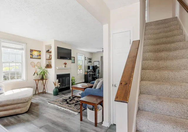 Listing Photo 4 - Condo for sale in building located at 19 Sudbury St, Maynard, MA 01754 - Unit #19