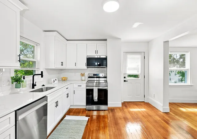 Photo 4 of Condo for sale at 615 Salem St #2, Malden, MA 02148 | MLS# 73575118 | Listing updated on 2026-09-14
