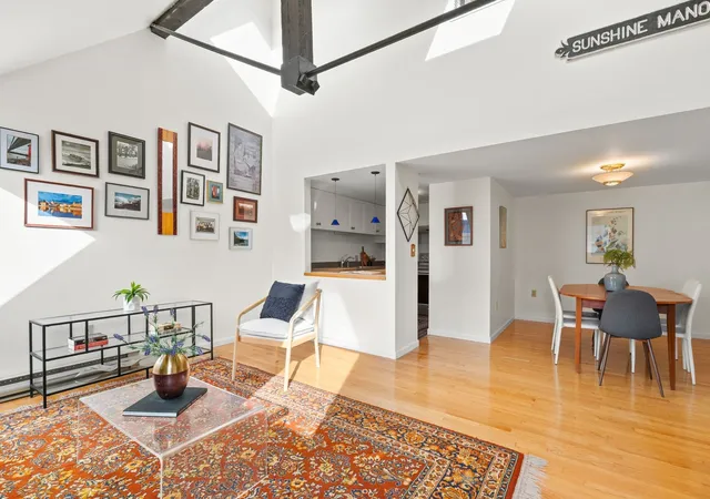 Listing Photo 4 - Condo for sale in building located at 88 Park Ave, Arlington, MA 02476 - Unit #412
