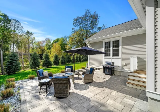 Photo 3 of Single family home for sale at 275 S Main St, Andover, MA 01810 | MLS# 73575820 | Listing updated on 2026-09-15