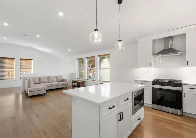 Listing Photo 4 - Condo for sale in building located at 43-45 Wellington St, Waltham, MA 02451 - Unit #3
