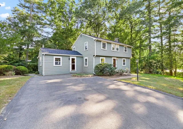 Photo 2 of Sale Pending at 3 Black Pine Rd, Medfield, MA 02052 | MLS# 73583262 | Listing updated on 2026-10-01