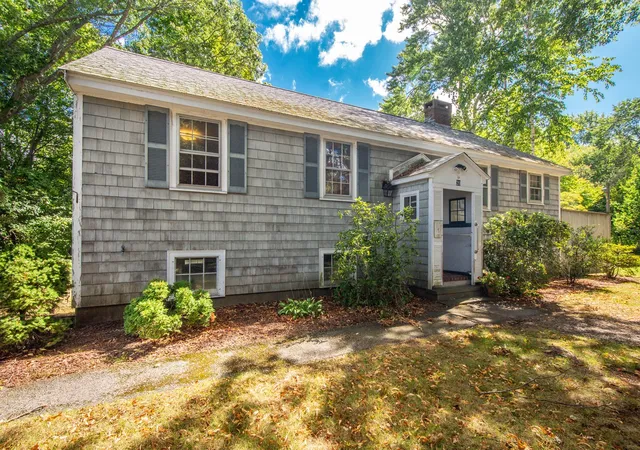 Photo 1 of Single family home for sale at 20 Tyler Rd, Beverly, MA 01915 | MLS# 73578525 | Listing updated on 2026-10-04