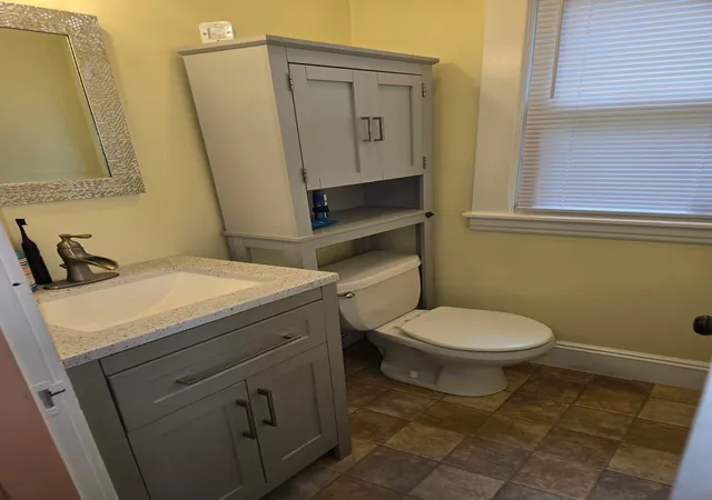 Photo 4 of Single family home for sale at 81 Lyndale St, Springfield, MA 01108 | MLS# 73571142 | Listing updated on 2026-09-18