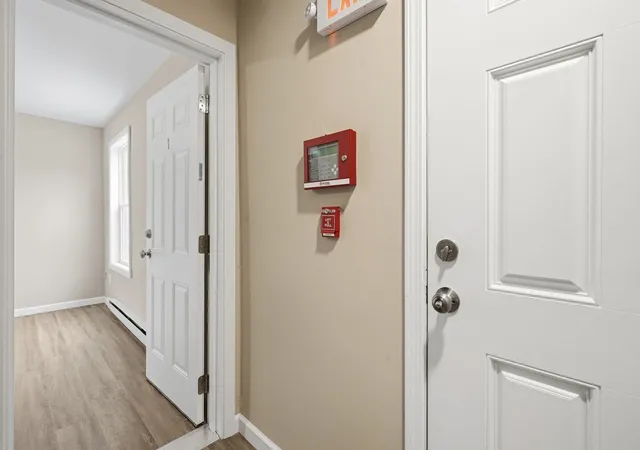 Listing Photo 3 - Condo for sale in building located at 4 Phelps Ave, Westfield, MA 01085