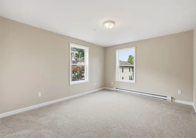 Listing Photo 5 - Condo for sale in building located at 4 Phelps Ave, Westfield, MA 01085
