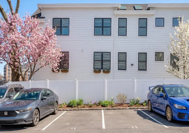 Photo 2 of Condo for sale at 121 E Cottage St #U-4, Dorchester, MA 02125 | MLS# 73570966 | Listing updated on 2026-09-06