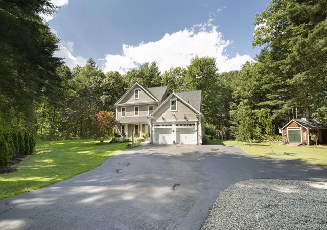 Photo 2 of Single family home for sale at 32 Sewall St, Shrewsbury, MA 01545 | MLS# 73572544 | Listing updated on 2026-09-21