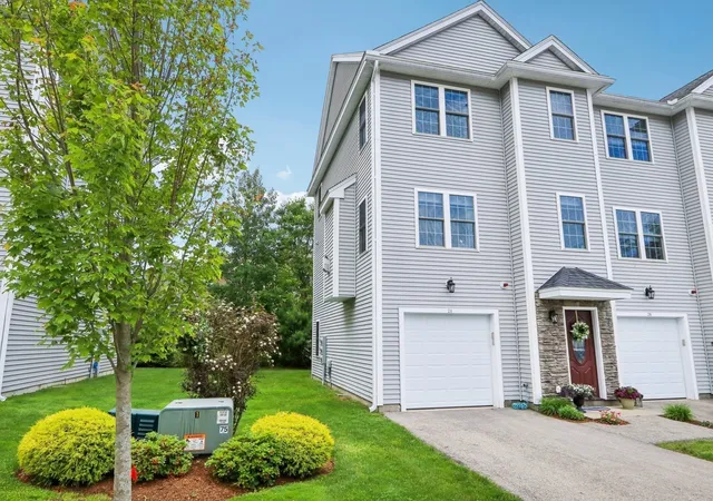 Photo 2 of Condo for sale at 2 Starfish Way #A, Salisbury, MA 01952 | MLS# 73576125 | Listing updated on 2026-09-15
