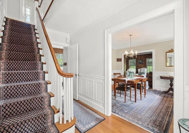 Photo 4 of Single family home for sale at 143 Arlington St, Winchester, MA 01890 | MLS# 73575069 | Listing updated on 2026-09-19