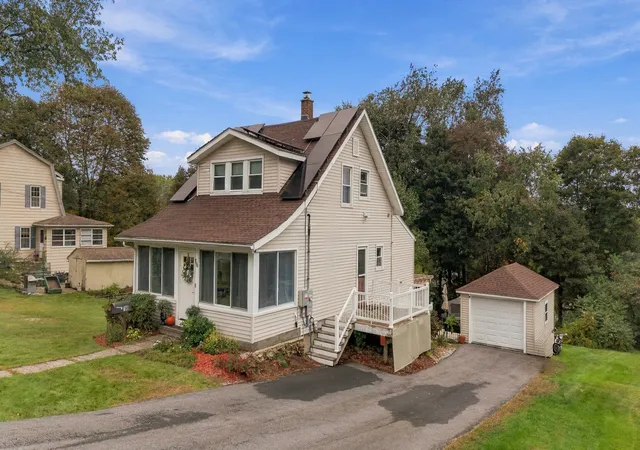 Photo 2 of Sale Pending at 16 Field St, Auburn, MA 01501 | MLS# 73582300 | Listing updated on 2026-10-14