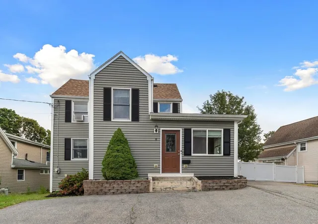 Photo 1 of Single family home for sale at 8 Herbert St, Wakefield, MA 01880 | MLS# 73572041 | Listing updated on 2026-10-02