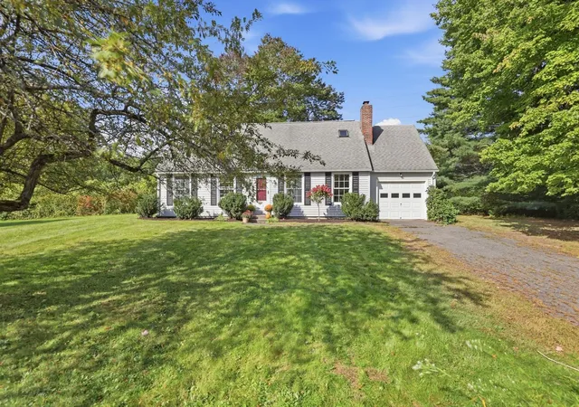 Photo 1 of Single family home for sale at 15 Surrey Ln, Amherst, MA 01002 | MLS# 73581070 | Listing updated on 2026-10-10
