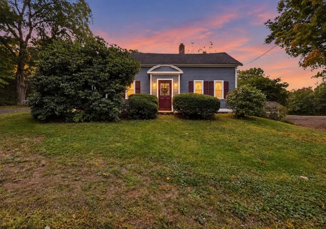 Photo 2 of Single family home for sale at 70 Old Princeton Rd, Hubbardston, MA 01452 | MLS# 73582229 | Listing updated on 2026-10-15