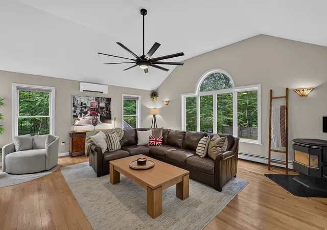 Photo 4 of Single family home for sale at 7 Mossman Rd, Westminster, MA 01473 | MLS# 73564225 | Listing updated on 2026-09-15