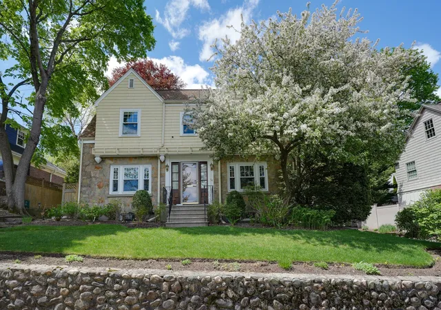 Photo 1 of Single family home for sale at 54 Elizabeth Rd, Belmont, MA 02478 | MLS# 73574359 | Listing updated on 2026-09-13