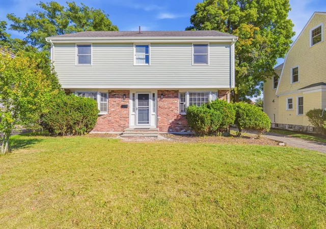Single family home for sale at 31 Ellison Park, Waltham, MA 02452 | MLS# 73584098