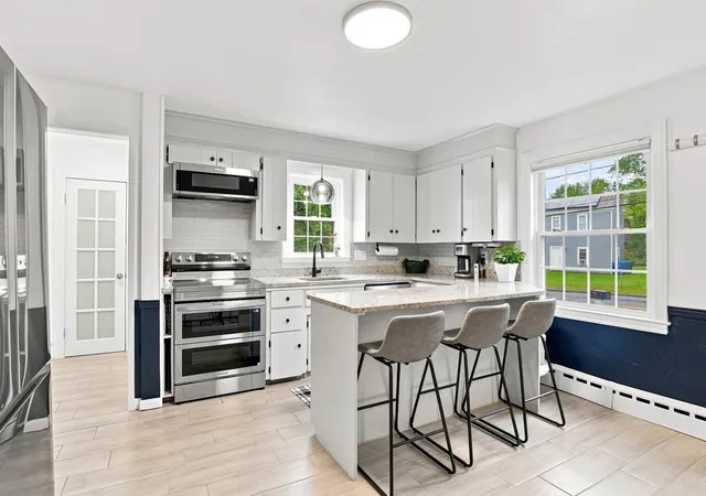 Photo 3 of Sale Pending at 15 Highland St, Milford, MA 01757 | MLS# 73573984 | Listing updated on 2026-09-16