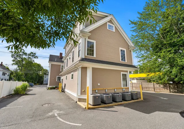 Listing Photo 5 - Condo for sale in building located at 83 Holten St, Danvers, MA 01923