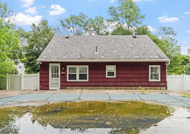 Photo 3 of Single family home for sale at 225 Golden Hl Ave, Haverhill, MA 01830 | MLS# 73569196 | Listing updated on 2026-09-06