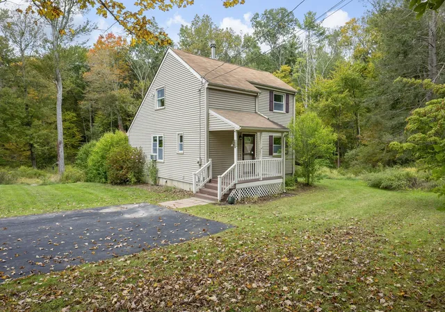 Photo 1 of Single family home for sale at 35 Old Sawmill Rd, Woodstock, CT 06281 | MLS# 73586518 | Listing updated on 2026-10-09