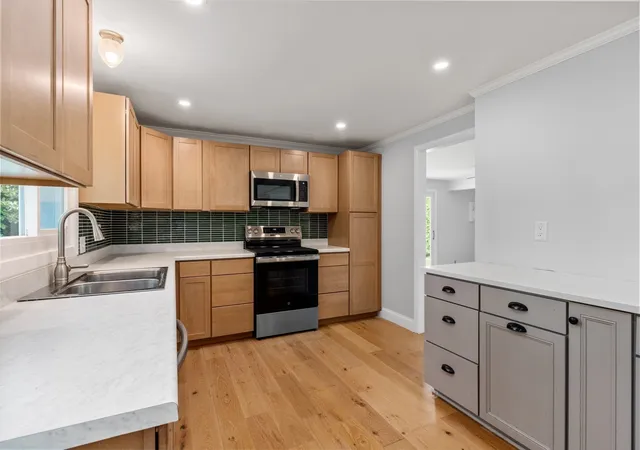 Photo 4 of Single family home for sale at 1 Amory Ave, Maynard, MA 01754 | MLS# 73573029 | Listing updated on 2026-09-12