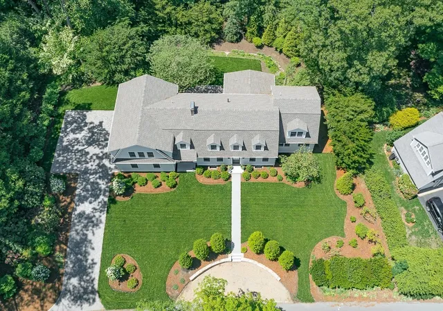 Photo 2 of Mansion for sale at 39 Fairbanks Ave, Wellesley Hills, MA 02481 | MLS# 73573659 | Listing updated on 2026-09-12