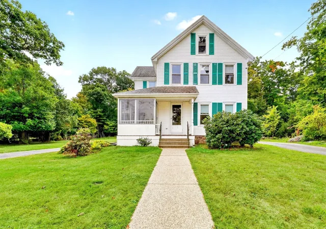 Photo 1 of Single family home for sale at 25 Spring St, Foxboro, MA 02035 | MLS# 73582036 | Listing updated on 2026-10-14