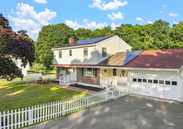 Photo 1 of Single family home for sale at 36 Main Ave, East Wareham, MA 02538 | MLS# 73572516 | Listing updated on 2026-09-14