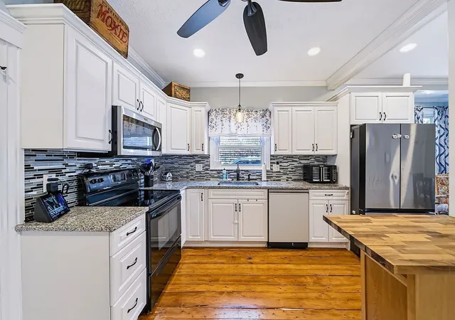 Photo 3 of Sale Pending at 89 N Central St, East Bridgewater, MA 02333 | MLS# 73570424 | Listing updated on 2026-09-10