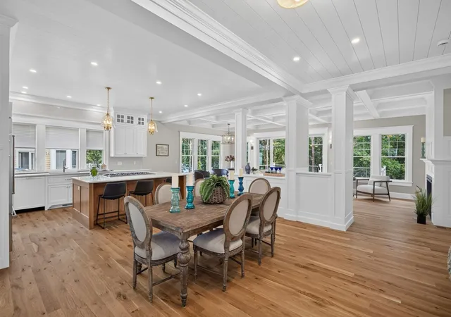 Photo 4 of Single family home for sale at 28 Quaker Run Rd, Mashpee, MA 02649 | MLS# 73570598 | Listing updated on 2026-09-19