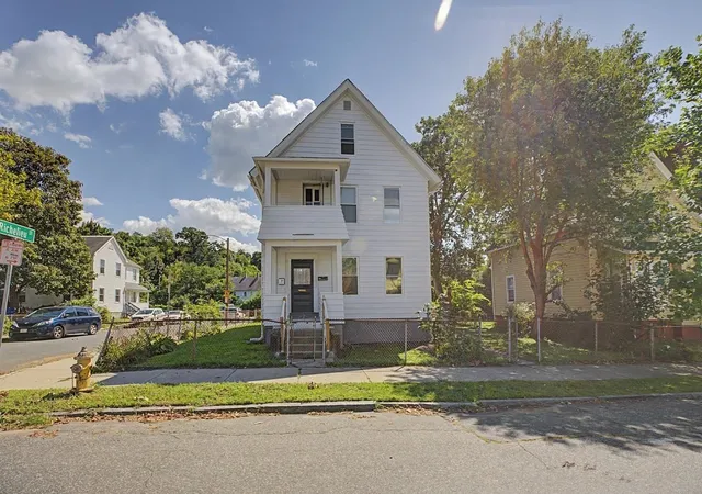 Photo 3 of Multi family home for sale at 81 Adams St, Springfield, MA 01105 | MLS# 73573608 | Listing updated on 2026-09-12
