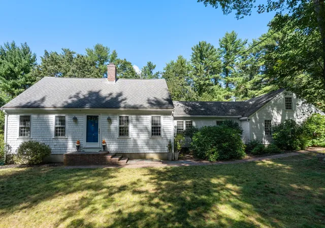 Single family home for sale at 254 Church St, Duxbury, MA 02332 | MLS# 73583669