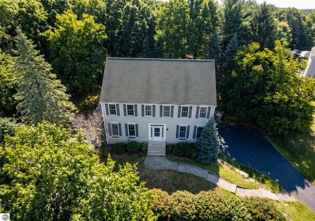 Photo 1 of Single family home for sale at 5 Bay Farm Ln, South Grafton, MA 01560 | MLS# 73573124 | Listing updated on 2026-09-22