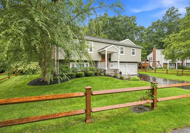 Photo 2 of Sale Pending at 50 Audubon Rd, Reading, MA 01867 | MLS# 73574576 | Listing updated on 2026-09-15