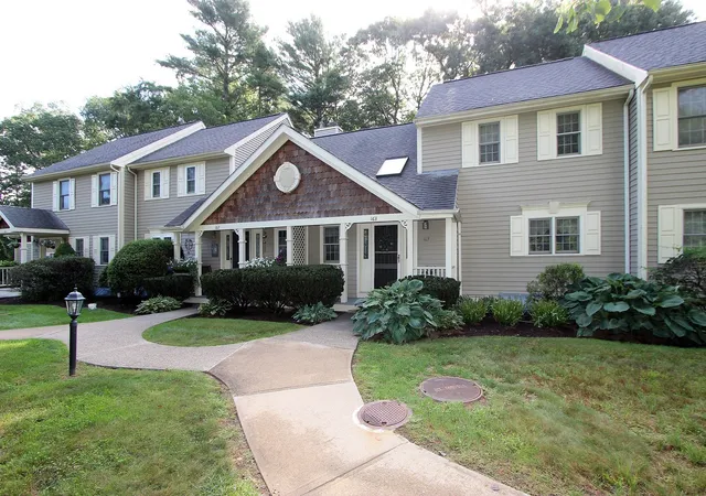 Photo 3 of Condo for sale at 163 Ashley Ln #163, Middleboro, MA 02346 | MLS# 73573193 | Listing updated on 2026-09-18