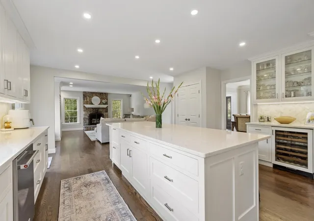 Photo 4 of Single family home for sale at 35 Sandy Ridge Rd, Sterling, MA 01564 | MLS# 73573360 | Listing updated on 2026-09-12